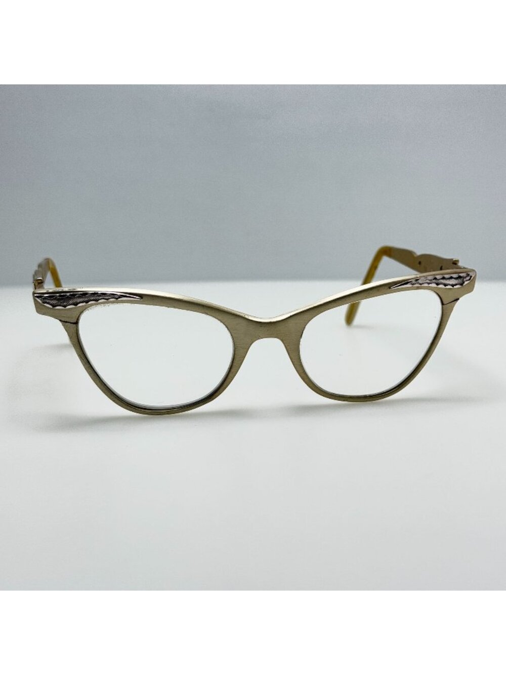 Liberty Eyeglasses Eye Glasses Frames 44-20 5 1/2 Vintage Retro USA B